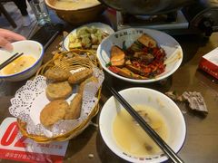 -富正毅三下锅·湘西韵味(天门山索道店)