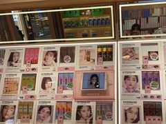-4iNLOOK美瞳店(中山公园龙之梦店)