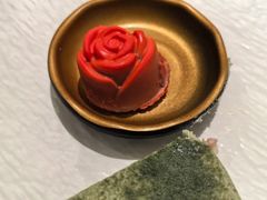 -牛YO寿喜烧·铁板烧和牛火锅自助(市府恒隆店)