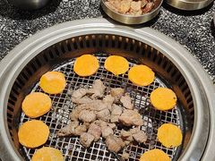 -红泥小火炉·东北泥炉烤肉(天一旗舰店)