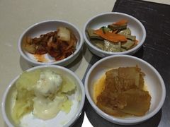郑阿姨的家-郑阿姨的家·이모네·韩料&烤肉(武川路店)
