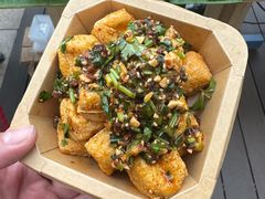 -一坐一忘云南菜(嘉里中心店)