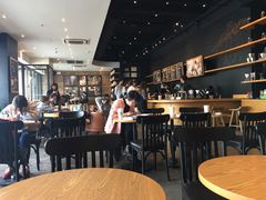 -星巴克(洛阳中州路王府井店)