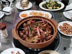 -胡须佬鸡煲四季火锅店(石厦西村直营店)