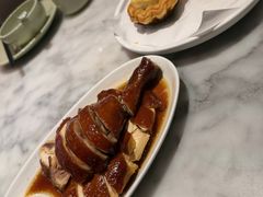 -蝴蝶里·粤菜·点心(滨江龙湖店)