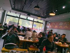 大堂-范贤光鸡公煲(平乐园总店)