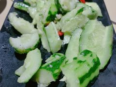 凉拌黄瓜-新凯旋烧烤·燕姐千岛湖土菜
