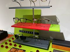 -目艮眼镜SHOWROOM(品牌集合店)