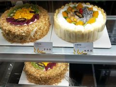 -皇冠幸福里动物奶油生日蛋糕(万达店)