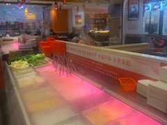 -名门潮牛·鲜牛肉海鲜火锅.烧烤自助餐厅(诚丰广场店)