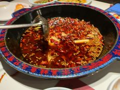-何师傅美蛙鱼头(汉街店)