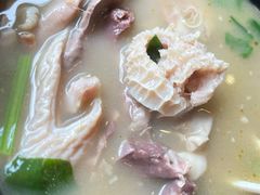 羊杂碎汤-清真永恒华威肉饼(潘家园店)