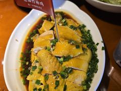 -魏铭鱼头捞饭(晋阳路店)