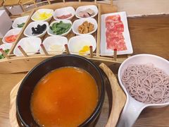 -勺子米线·云南传统小吃市集(四方街店)