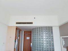 -上海南汇嘴大堤酒店