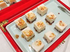 椰奶红豆糕-品海楼·大连海胆锅贴馆(东港店)