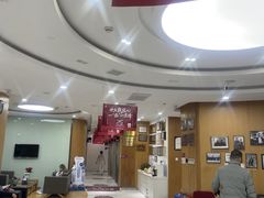 -雅悦齿科(顾村公园店)