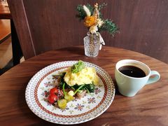 菠菜鸡蛋吐司-VESH COFFEE(定西路店)