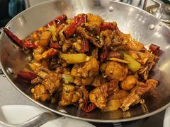 干锅牛蛙-大鹏饭店·金陵家宴(奥体中心店)