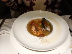 翡翠青口贝及黑虎虾海鲜清汤-王品牛排(福州泰禾店)