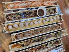 -胡须哥网红竹筒菜