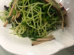 -大鸭梨烤鸭店(金顶街店)