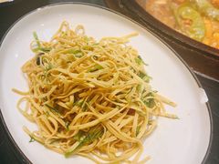 -鱼窝棚柴火铁锅炖(富山屯店)