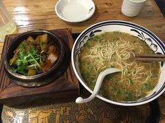 干锅肥肠面-霸道川面馆(张江店)