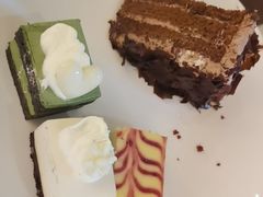 -皇朝万鑫自助餐厅