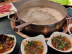 -大吉利·潮汕鲜牛肉火锅(万峰路店)