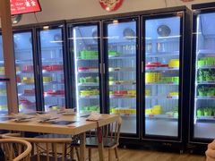 -杨老板·海鲜集市火锅·鲜切牛肉(中防万宝店)