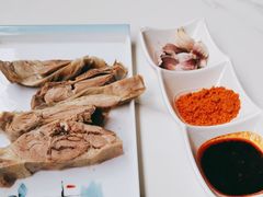 -三江源美食城