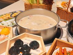 -煲王粤菜餐厅(中侨中心店)