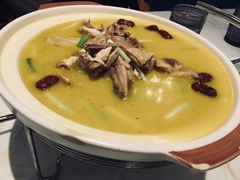 -荷庭·精致湘菜(华强北九方店)