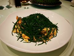 -哈啾嗨·新概念蒙餐(红星新城店)