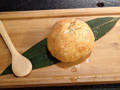 飞鱼籽墨鱼滑-湊湊火锅·茶憩(世博大道店)