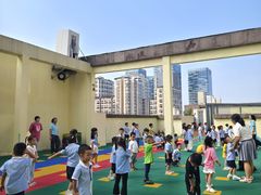 -宾果蒙特梭利托育儿童之家幼儿园(爱琴海店)