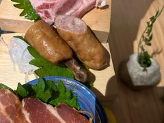 -山川小町·极番烧肉(新地假日广场店)