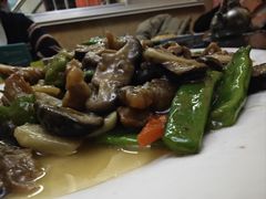 -宾朋海鲜饭庄(兴海路店)