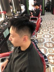 -豪帅男士理容馆