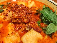 -云海肴·汽锅鸡·云南菜(天山百盛优客店)