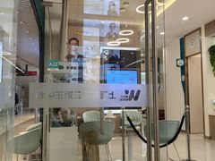-维乐口腔(美维云门诊陆家嘴店)