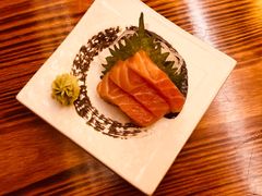 三文鱼刺身-坂吉屋·居酒屋深夜食堂(龙湖店)