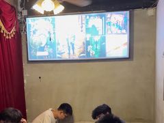 -荒岛实景沉浸密室(江汉路1店)