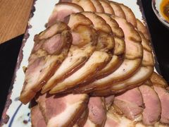 三少酱肘子-娄三少春饼·烤鸭(合生汇购物中心店)