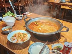 -老凯俚酸汤鱼(鸿通城店)