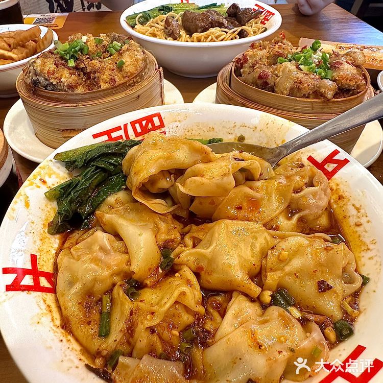 不在重庆！！！在深圳！！！