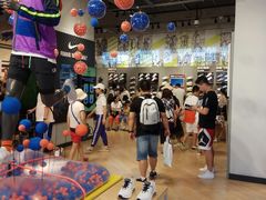 -NIKE品牌体验店(南京东路店)