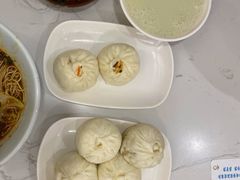 七品酱肉包-李与白包子铺(桐梓林店)