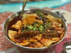 柳州特色鸡脚-龍城柳州螺蛳粉(群星路店)